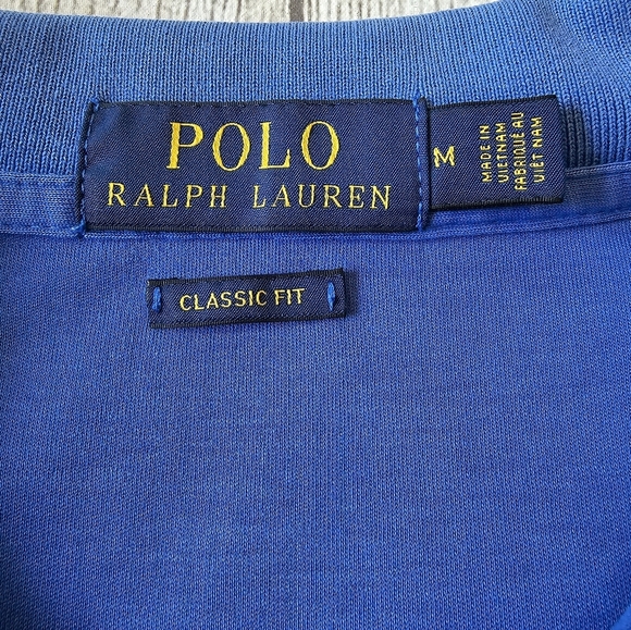Polo Ralph Lauren Men's Size Medium Classic Fit Blue Short Sleeve Polo Shirt - Picture 2 of 6